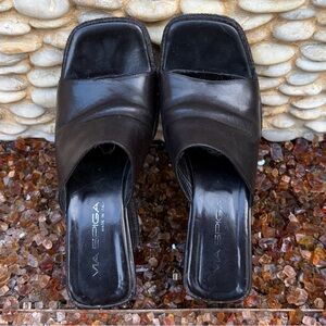 Via Spiga Leather Women's Wedge Sandals/Slip Ons 7 Summer Beach Vacation